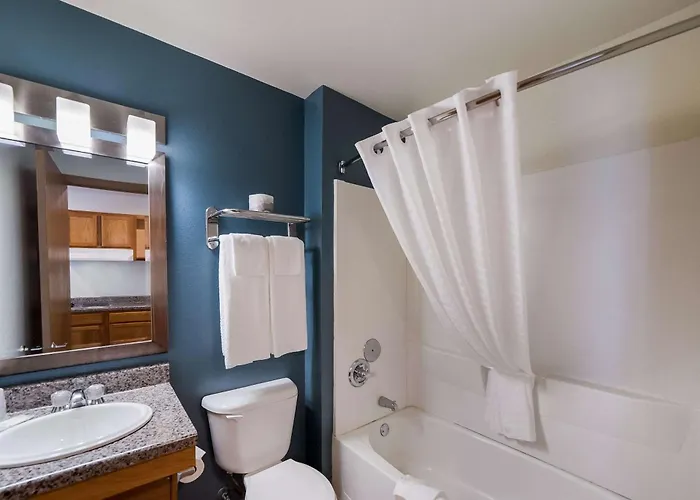 Woodspring Worth Fossil Creek Hotel